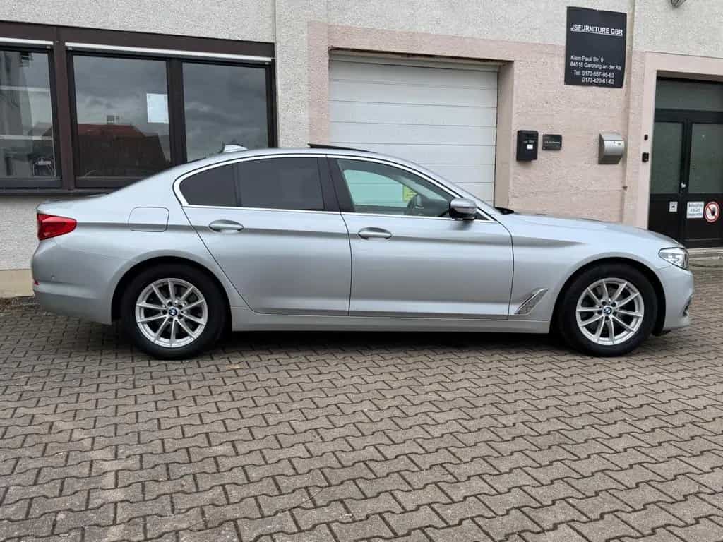 BMW 520 G30 520d Lim. LED AUTOMATIK EURO 6 2.HAND 09/2018-photo-8