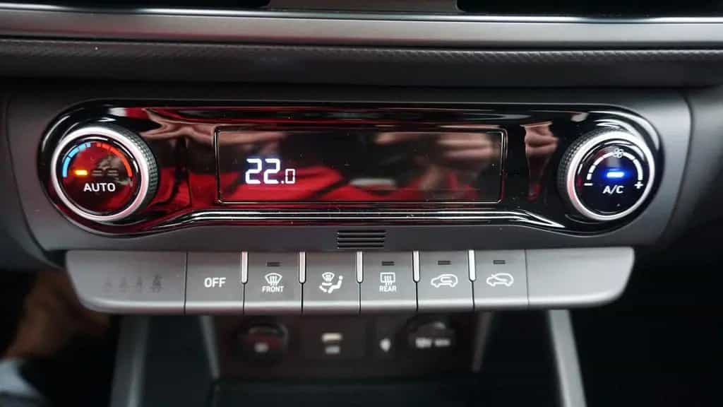Hyundai KONA 2.0 T-GDI N Performance 2WD LED ACC Head-Up 05/2023-photo-26