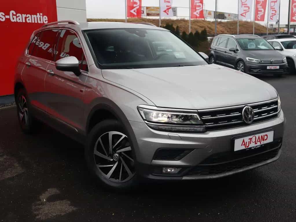 Volkswagen Tiguan 1.5 16V TSI Join LED Navi ACC PDC AHK 12/2018-photo-5