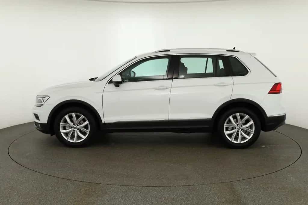 Volkswagen Tiguan 1.5 TSI DSG Highline LED Navi ACC USB 11/2019-photo-1