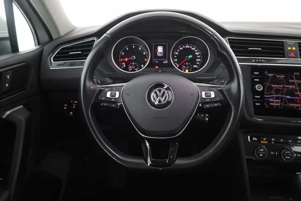 Volkswagen Tiguan 1.5 TSI DSG Highline LED Navi ACC USB 11/2019-photo-13