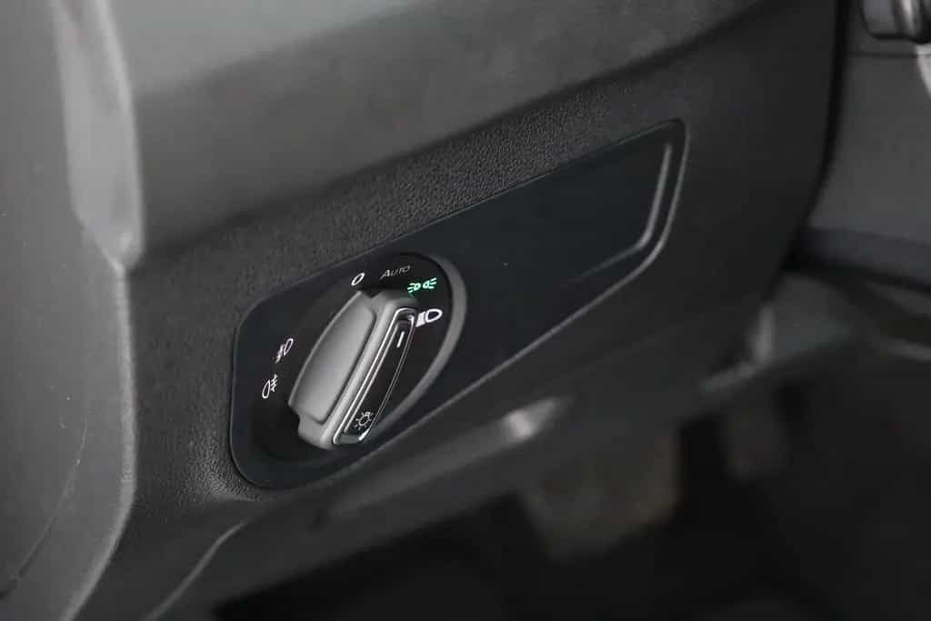 Volkswagen Tiguan 1.5 TSI DSG Highline LED Navi ACC USB 11/2019-photo-19