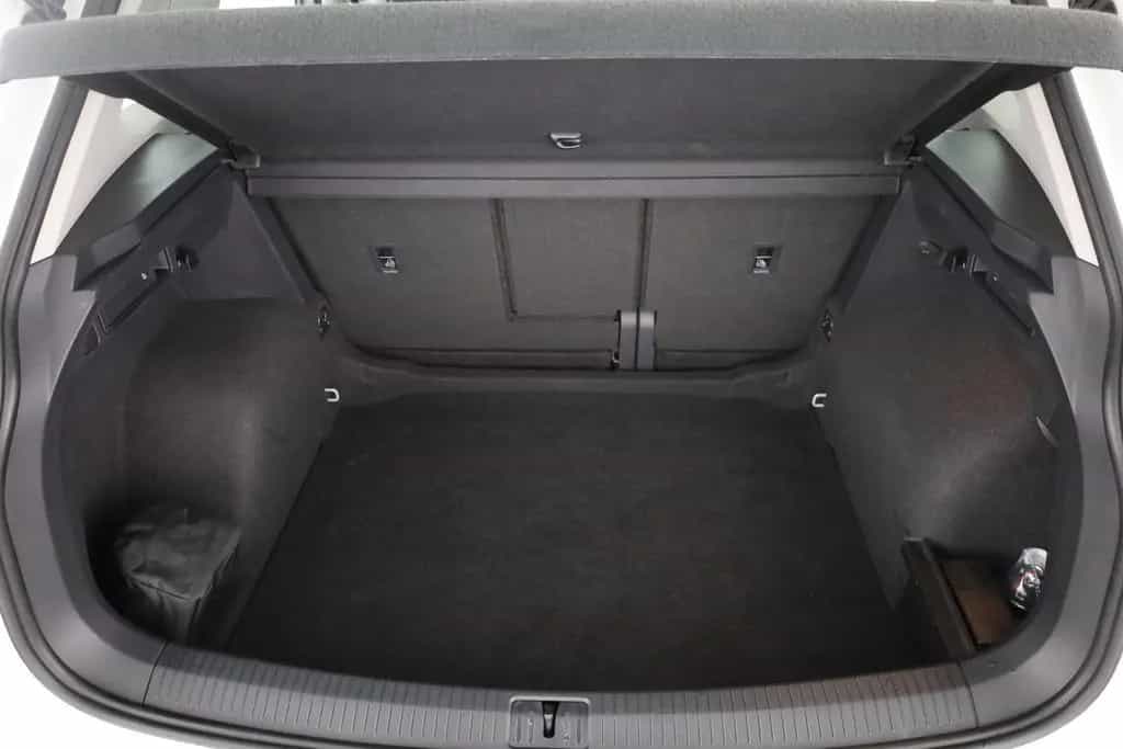 Volkswagen Tiguan 1.5 TSI DSG Highline LED Navi ACC USB 11/2019-photo-24