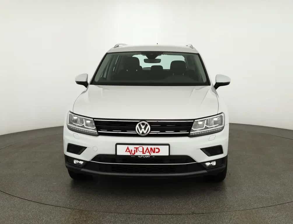 Volkswagen Tiguan 1.5 TSI DSG Highline LED Navi ACC USB 11/2019-photo-7