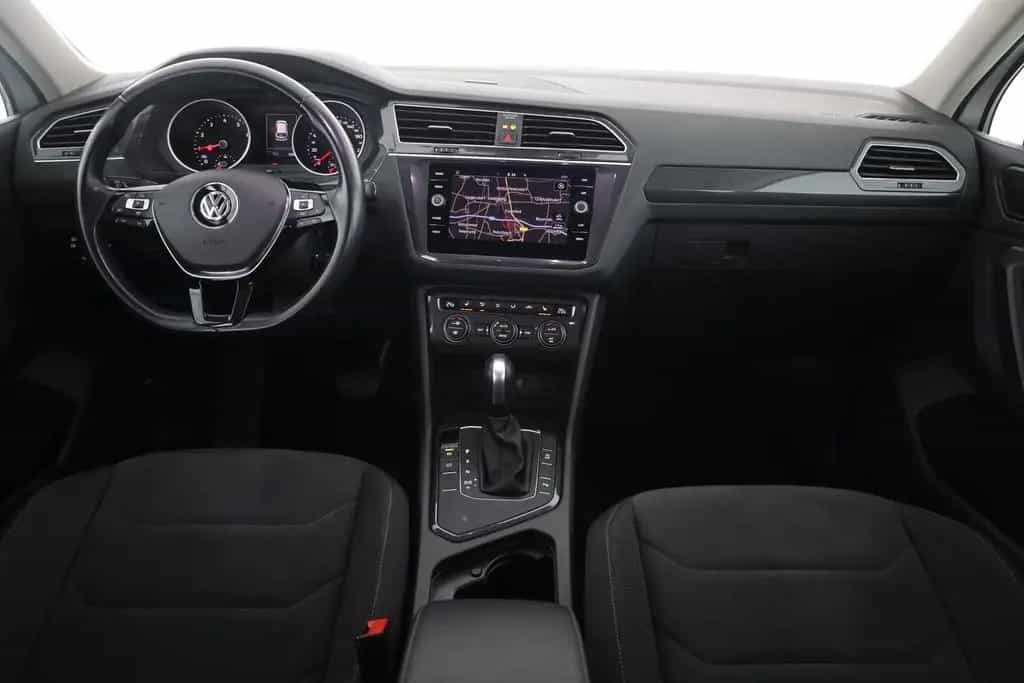 Volkswagen Tiguan 1.5 TSI DSG Highline LED Navi ACC USB 11/2019-photo-8