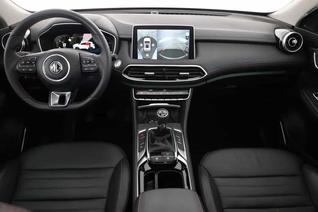 MG HS 1.5 T-GDI Luxury LED Pano Navi 360° 11/2023-photo-8