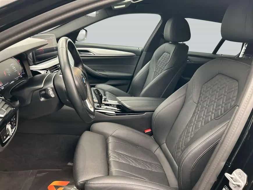 BMW 5 Series 520d Touring Aut. 11/2022-photo-11