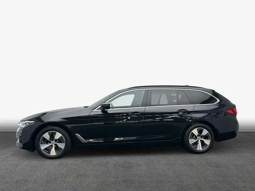 BMW 5 Series 520d Touring Aut. 11/2022-photo-4