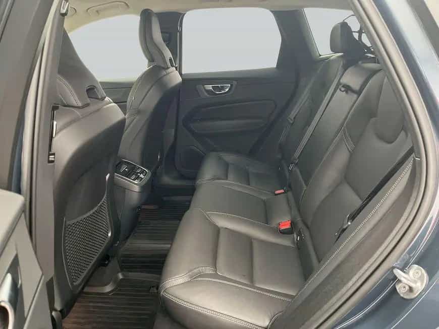 Volvo XC60 B5 D AWD Geartronic Inscription 12/2021-photo-10