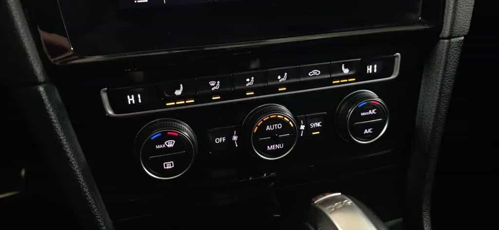 Volkswagen Golf 7 Variant Sound +ACC+Navi+DSG+APP+ 09/2017-photo-26
