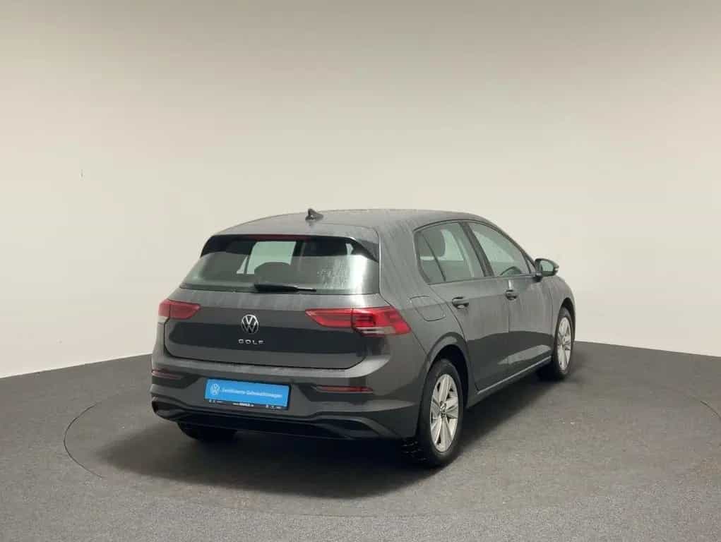 Volkswagen Golf VIII 1.0 TSI Life 06/2022-photo-6
