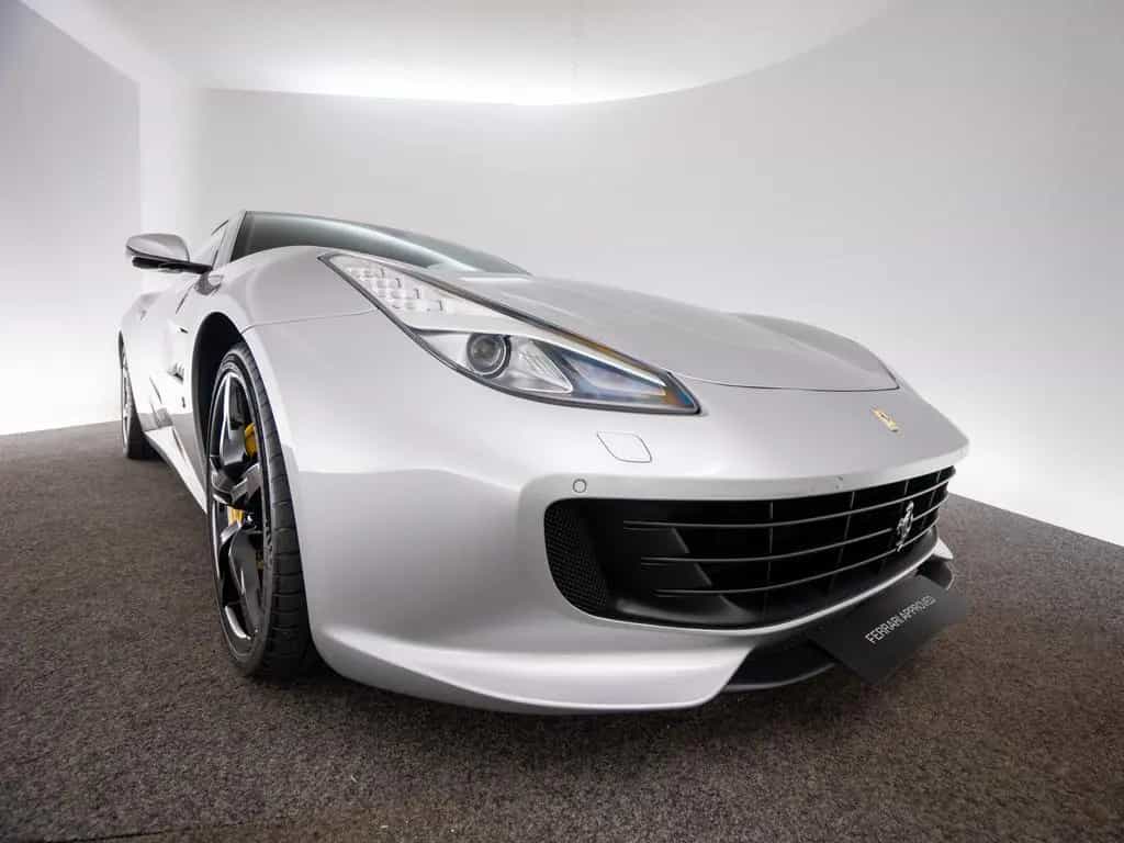 Ferrari GTC4Lusso 04/2019-photo-43