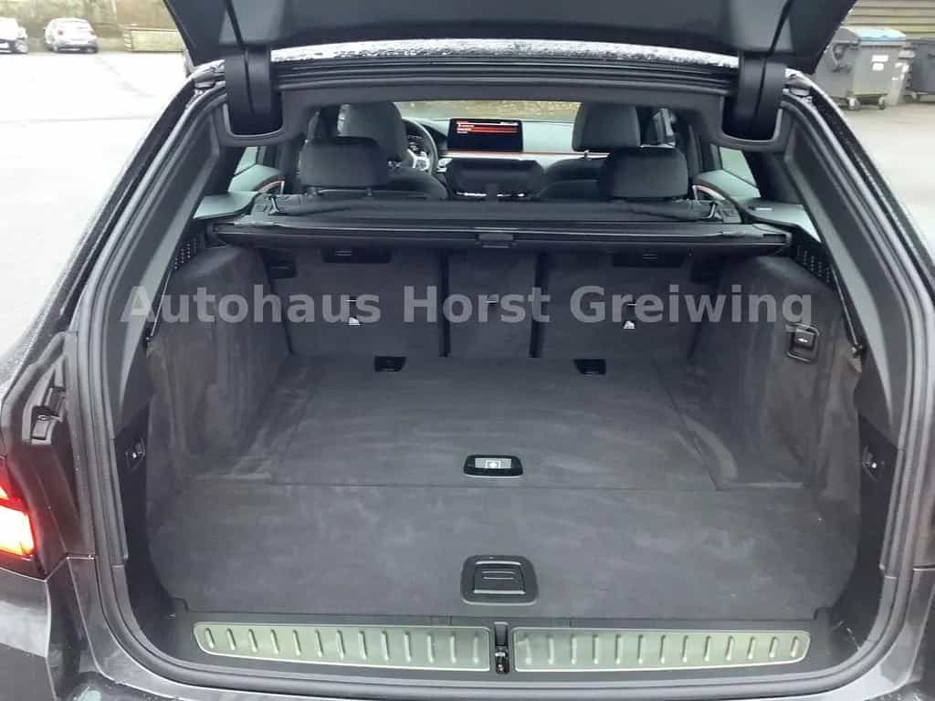 BMW Touring 530 i M Sport ACC,HUD Laser Pano 02/2023-photo-27