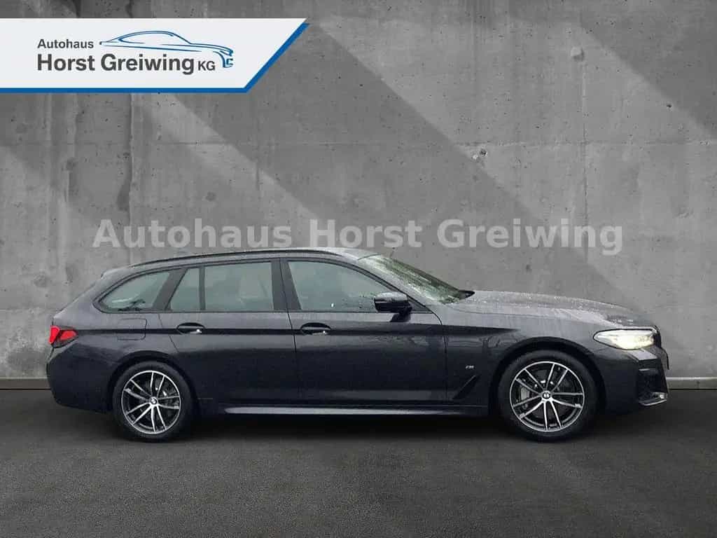 BMW Touring 530 i M Sport ACC,HUD Laser Pano 02/2023-photo-4