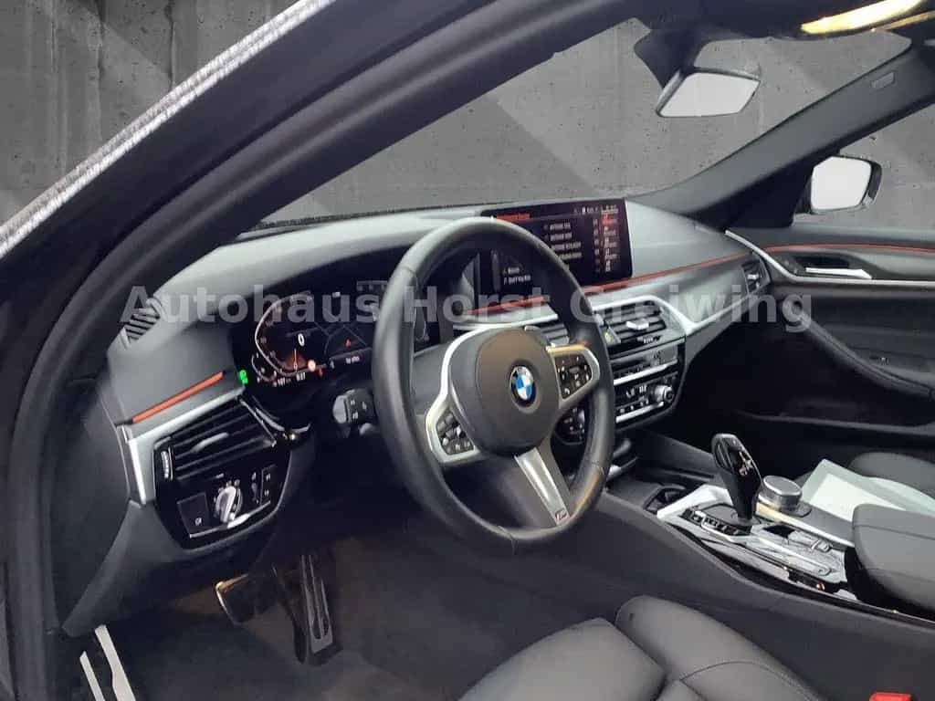 BMW Touring 530 i M Sport ACC,HUD Laser Pano 02/2023-photo-7