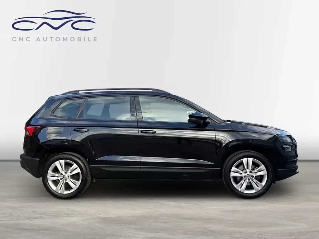 Skoda Karoq DSG Style 4x4 Digital/ACC/SideASS/TravelAS 03/2022-photo-3
