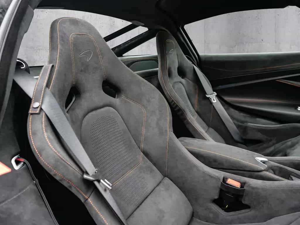 McLaren 750S Coupé Ventura Orange, Interior Carbon 06/2024-photo-13