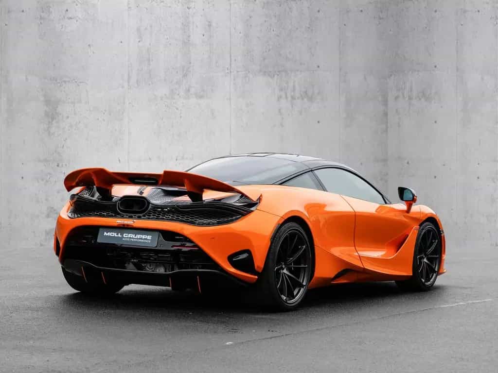 McLaren 750S Coupé Ventura Orange, Interior Carbon 06/2024-photo-2