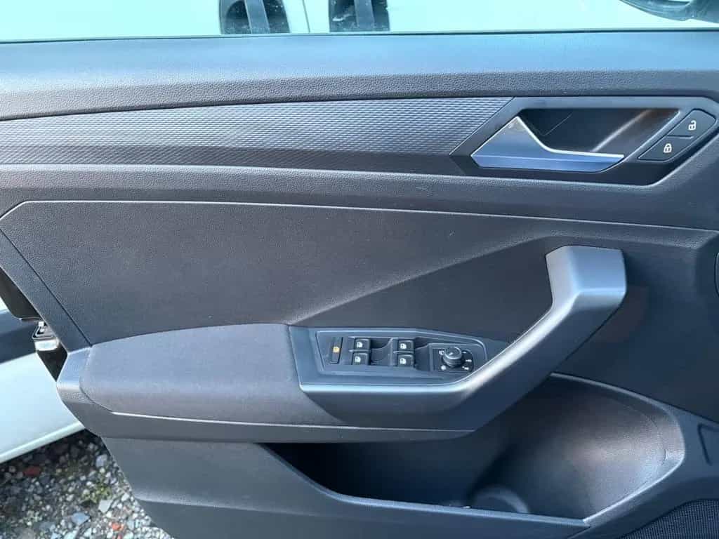 Volkswagen T-Roc Apple Carplay Android Auto PDC vorn+hinten 02/2018-photo-11