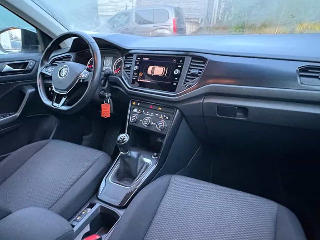 Volkswagen T-Roc Apple Carplay Android Auto PDC vorn+hinten 02/2018-photo-17