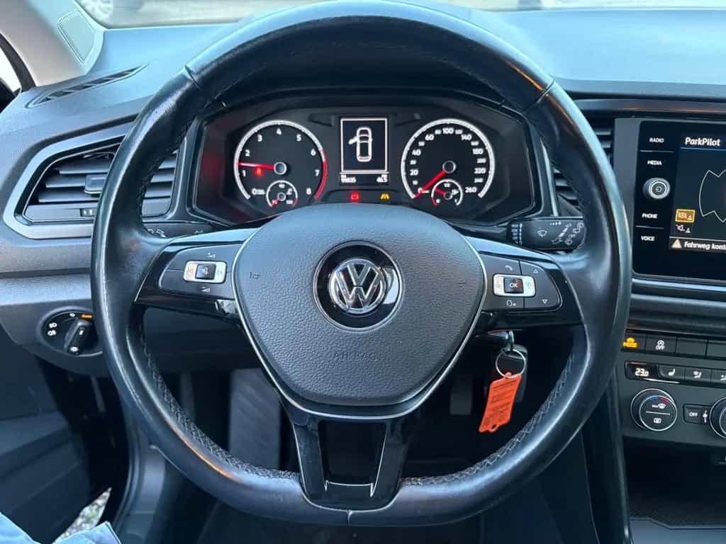 Volkswagen T-Roc Apple Carplay Android Auto PDC vorn+hinten 02/2018-photo-7