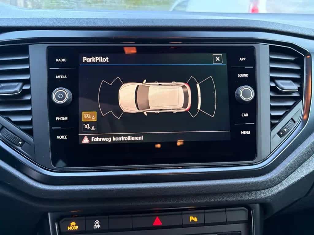 Volkswagen T-Roc Apple Carplay Android Auto PDC vorn+hinten 02/2018-photo-9