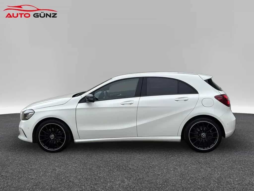 Mercedes-Benz A-Class 180 Peak Edition *18Zoll AMG-Navi-SHZ* 02/2018-photo-5