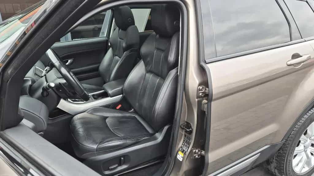 Land Rover Range Rover Rover Evoque SE AWD/PANO/AHK/DA-ASSISTTENT 09/2017-photo-22
