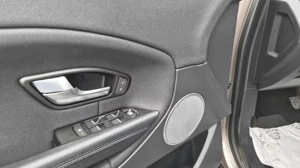 Land Rover Range Rover Rover Evoque SE AWD/PANO/AHK/DA-ASSISTTENT 09/2017-photo-26