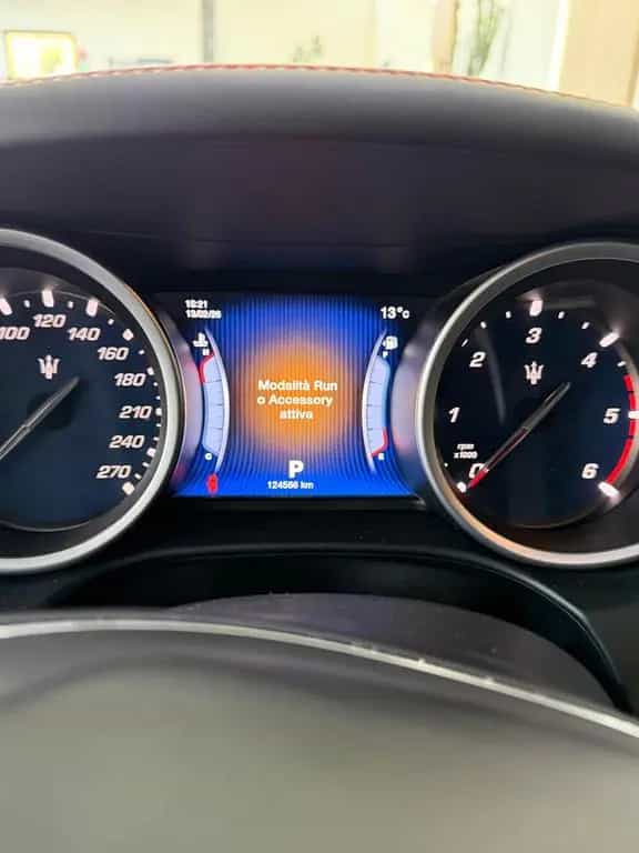 Maserati Ghibli V6 Diesel 275 CV 06/2015-photo-12