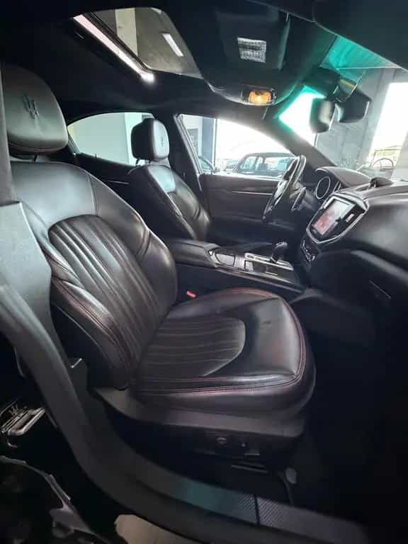 Maserati Ghibli V6 Diesel 275 CV 06/2015-photo-13