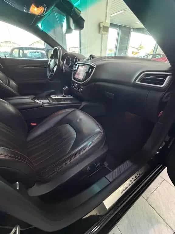 Maserati Ghibli V6 Diesel 275 CV 06/2015-photo-14