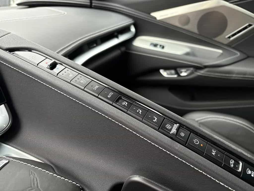 Corvette C8 TARGA AUT. *EWG/COC*UNFALLFREI*21.Z*1.H*LIFT* 12/2023-photo-22