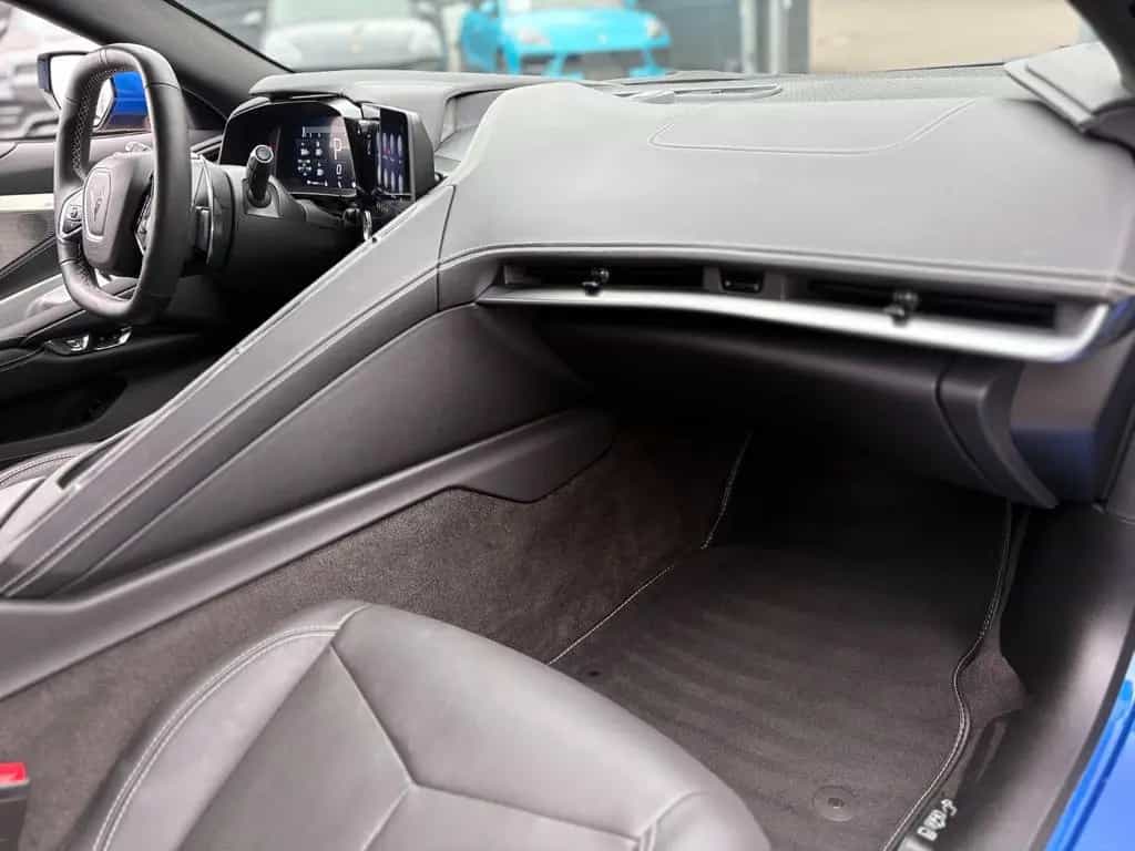 Corvette C8 TARGA AUT. *EWG/COC*UNFALLFREI*21.Z*1.H*LIFT* 12/2023-photo-27