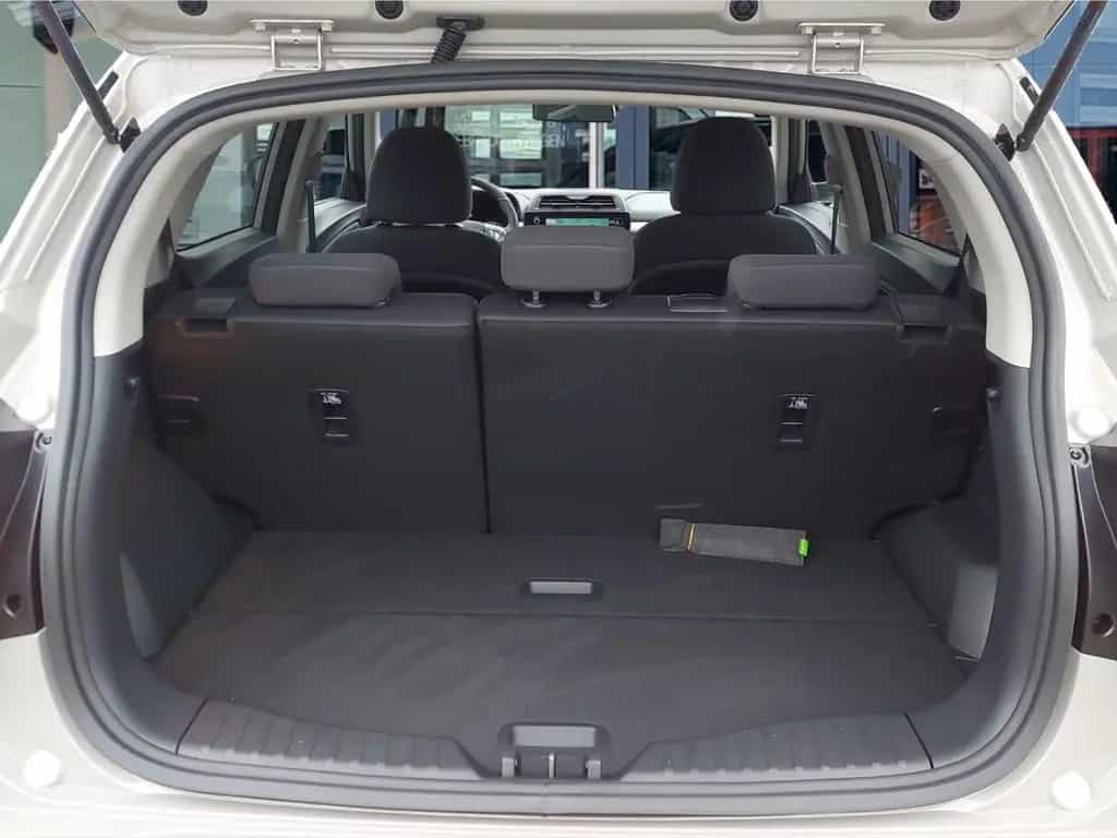 KGM Tivoli ESSENTIAL 1.5 °Navi°CarPlay°RFK°DAB°SHZ° null-photo-5