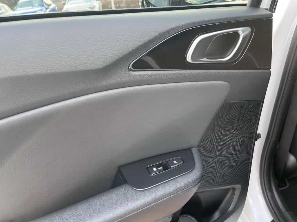 Kia ProCeed GT 10/2019-photo-17