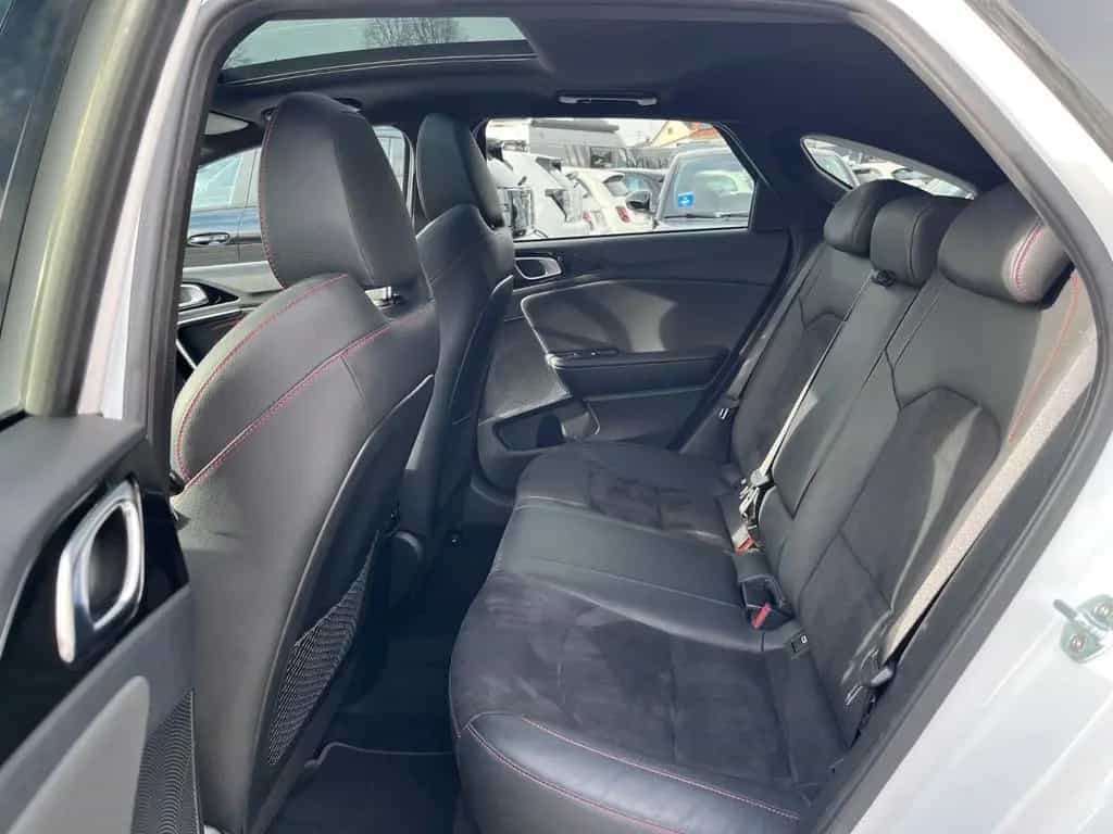 Kia ProCeed GT 10/2019-photo-5