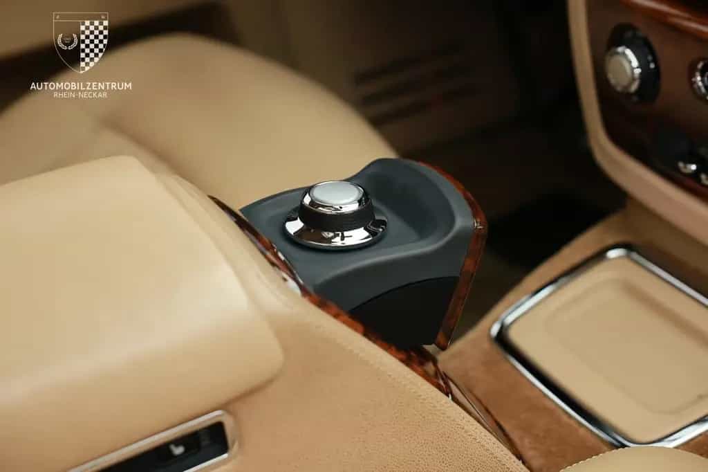 Rolls-Royce Phantom Schiebedach/Business/Kamera/Standklima 07/2006-photo-25