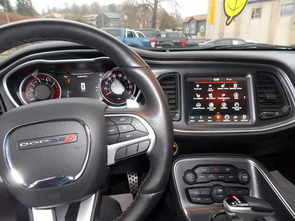 Dodge Challenger 6,4 Scat Pack 06/2019-photo-11