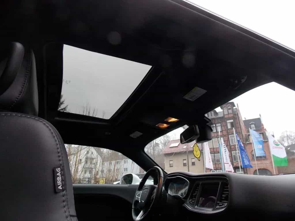 Dodge Challenger 6,4 Scat Pack 06/2019-photo-15
