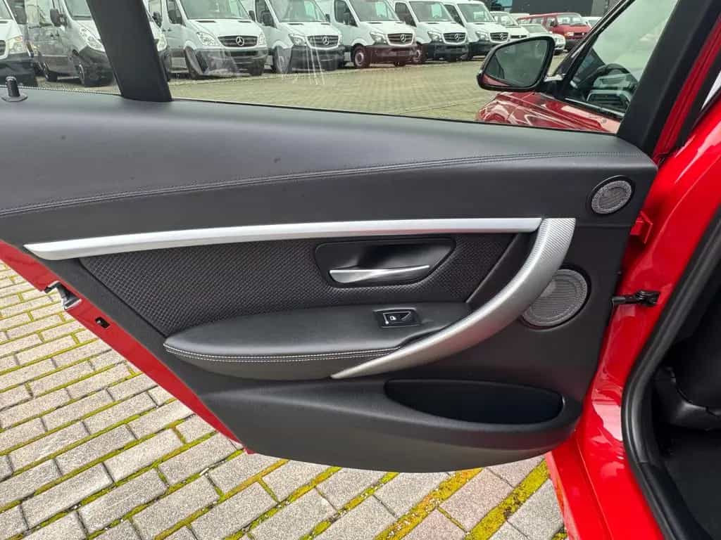 ALPINA D3 3.0 Biturbo Touring *LED*PANO*LEDER*MWSt 04/2018-photo-15
