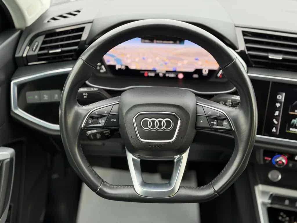 Audi Q3 35 TDI advanced S-Tronic Matrix Bang&O Virtua 08/2020-photo-13