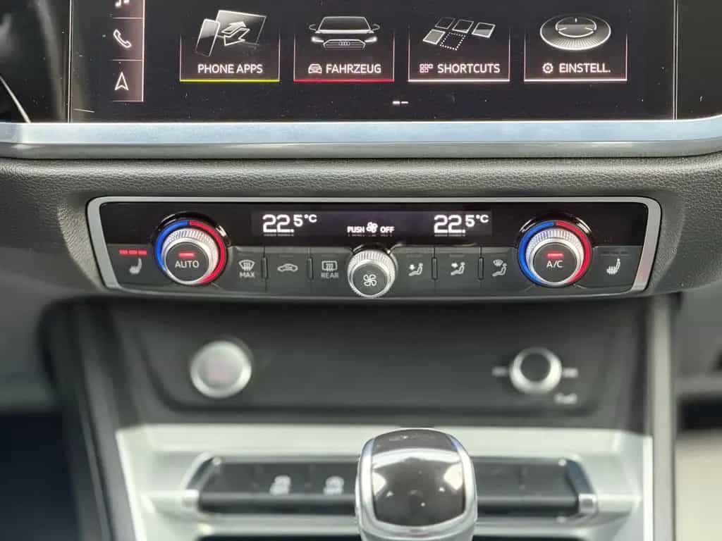 Audi Q3 35 TDI advanced S-Tronic Matrix Bang&O Virtua 08/2020-photo-22
