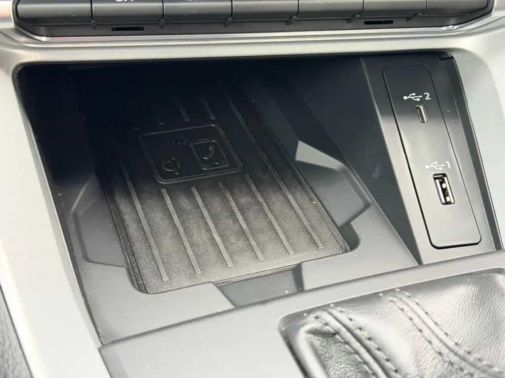 Audi Q3 35 TDI advanced S-Tronic Matrix Bang&O Virtua 08/2020-photo-24