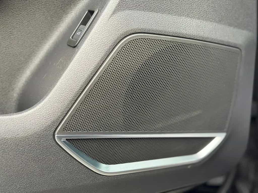 Audi Q3 35 TDI advanced S-Tronic Matrix Bang&O Virtua 08/2020-photo-29