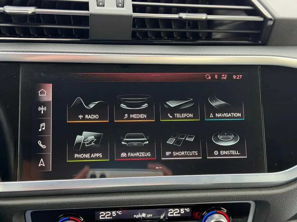 Audi Q3 35 TDI advanced S-Tronic Matrix Bang&O Virtua 08/2020-photo-32