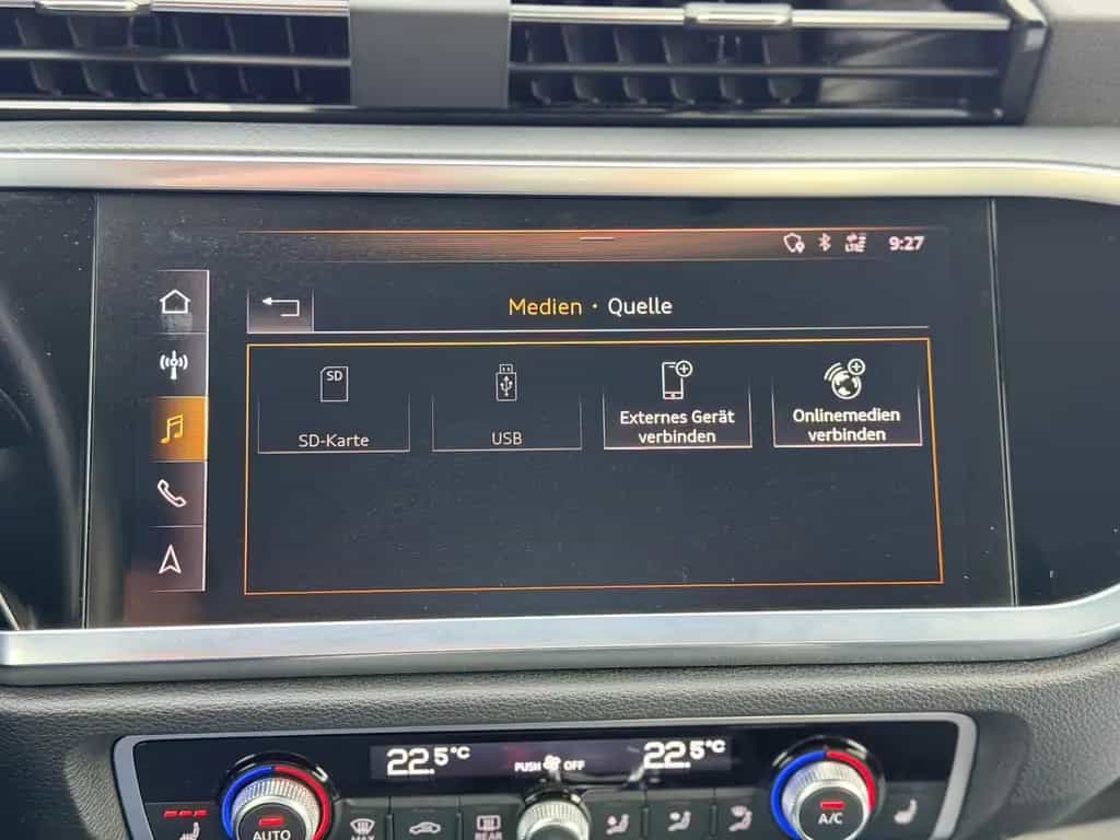 Audi Q3 35 TDI advanced S-Tronic Matrix Bang&O Virtua 08/2020-photo-33