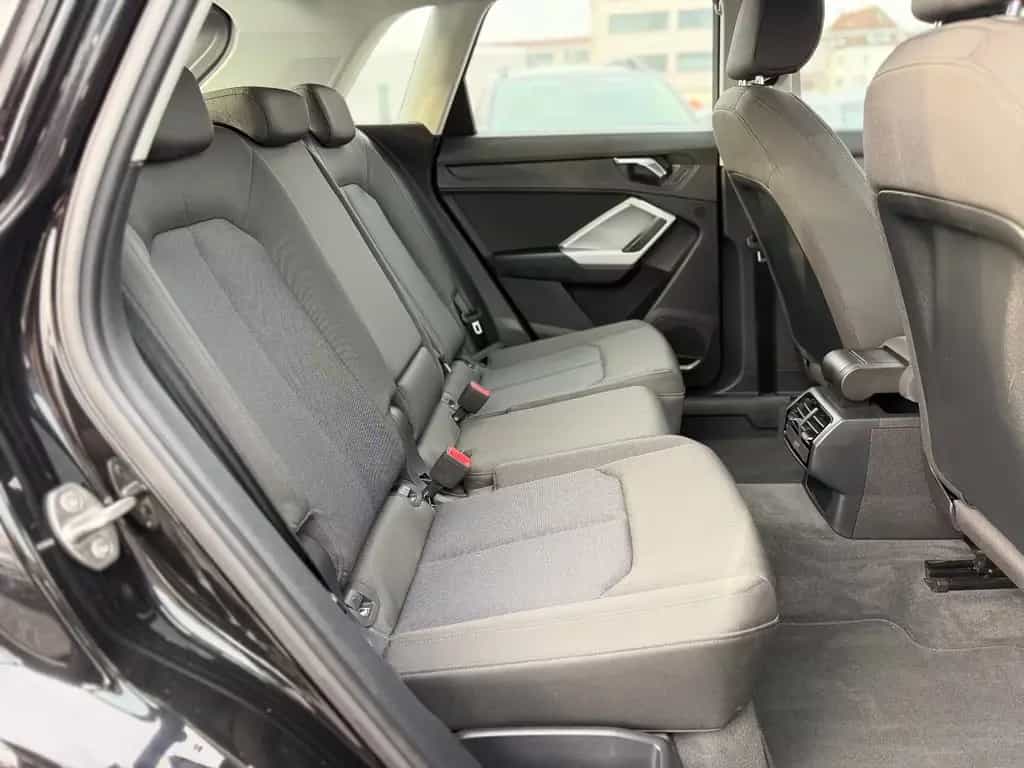 Audi Q3 35 TDI advanced S-Tronic Matrix Bang&O Virtua 08/2020-photo-39
