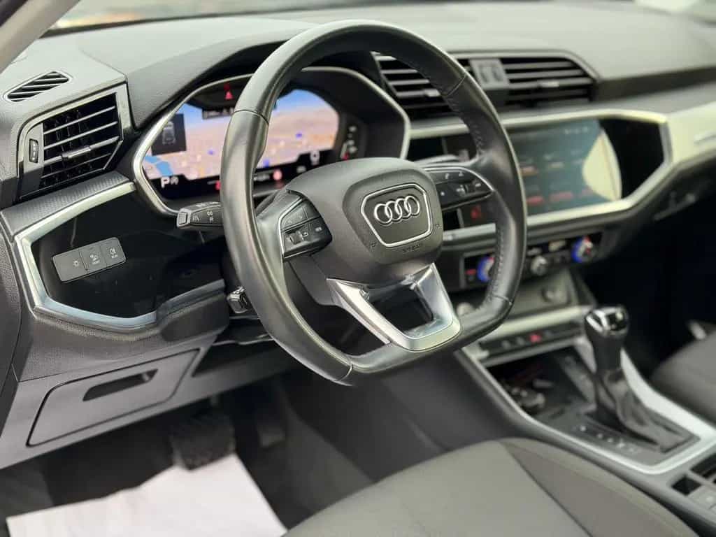 Audi Q3 35 TDI advanced S-Tronic Matrix Bang&O Virtua 08/2020-photo-9