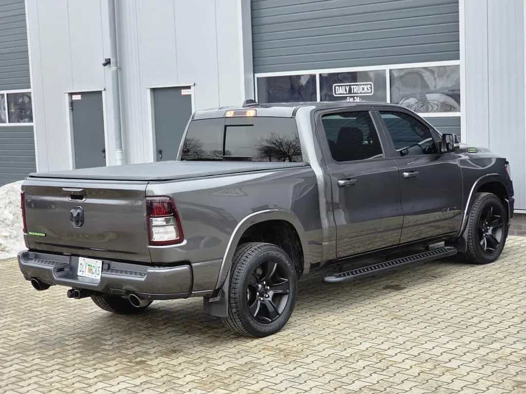 Dodge RAM 1500 5.7 Bighorn Night LED AHK PDC Kamera 04/2022-photo-11